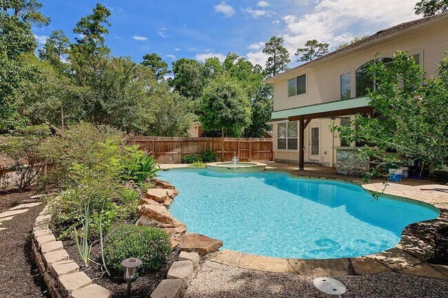 Foto del edificio - 11 Valleybrook Pl