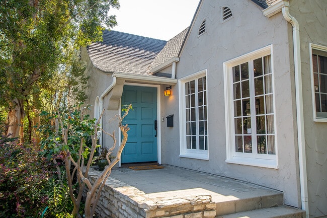 Building Photo - 6608 Colgate Ave