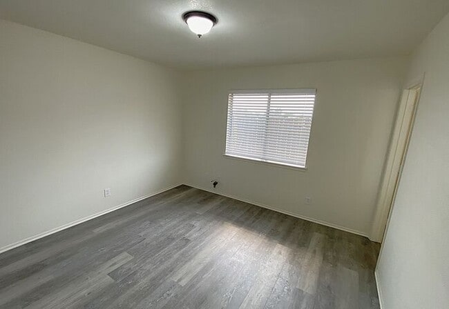 Foto del edificio - Remodeled Apple Valley 2Bd, 2Ba Apartment