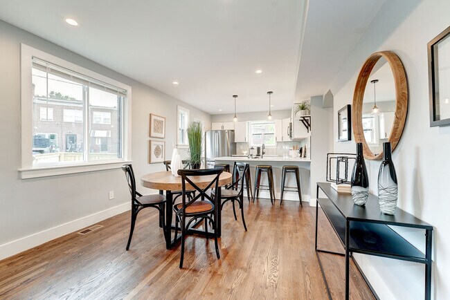 Foto del edificio - 4808 Sargent Rd NE