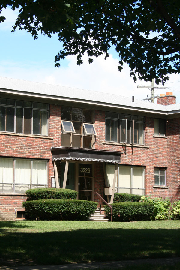 Foto del edificio - Amber Court Apartments