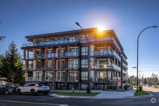 Building Photo - 2590 Lonsdale Ave