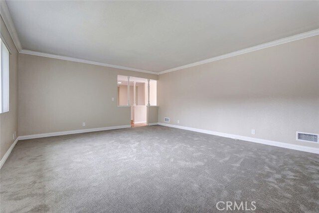 Foto del edificio - 2407 MacKay Ln