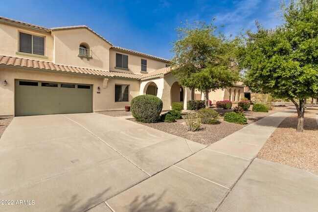 Foto del edificio - 3144 E Lynx Way