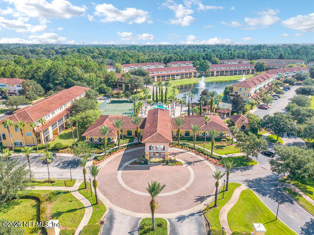 Foto del edificio - 9745 Touchton Rd