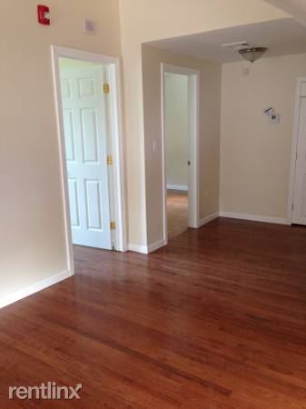 Building Photo - 451 Ward Street Ext