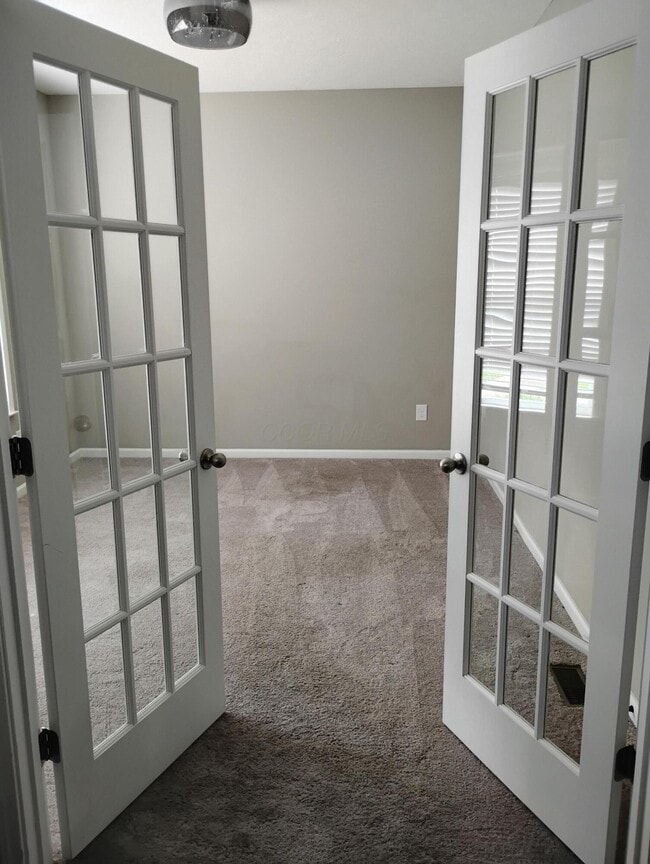 Building Photo - 1453 Hoovler Way