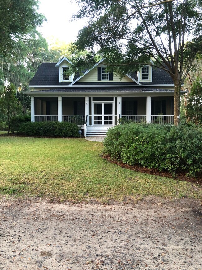 Foto del edificio - 15 Morven Ln