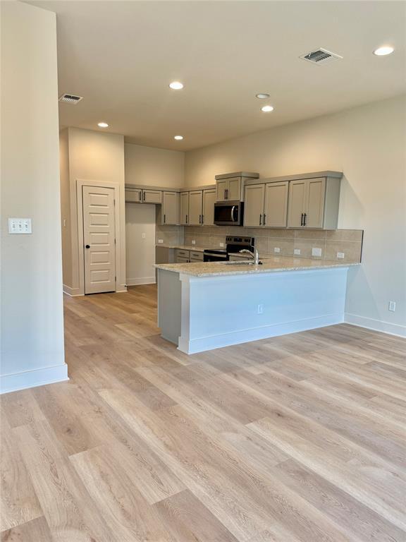 Foto del edificio - 105 Zayd Ct