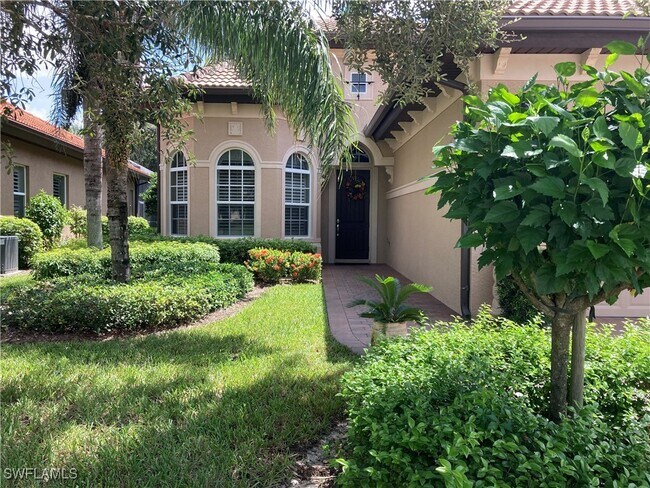 Building Photo - 6566 Caldecott Dr