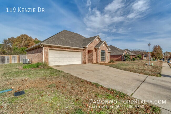 Building Photo - 119 Kenzie Dr Madison, MS 39110