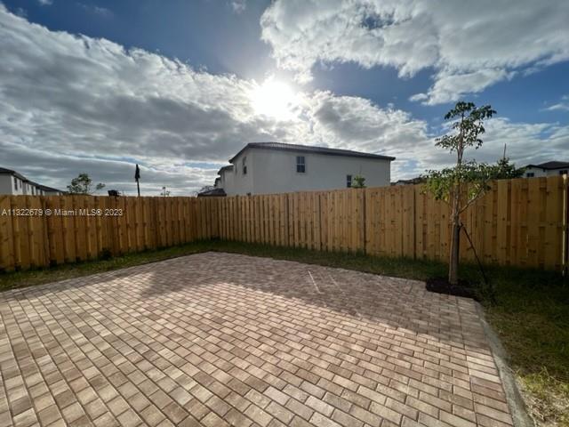 Foto del edificio - 2408 NW 131st St