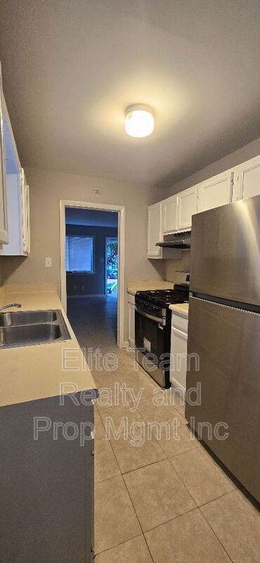 Foto del edificio - 1803 Darbrook Dr