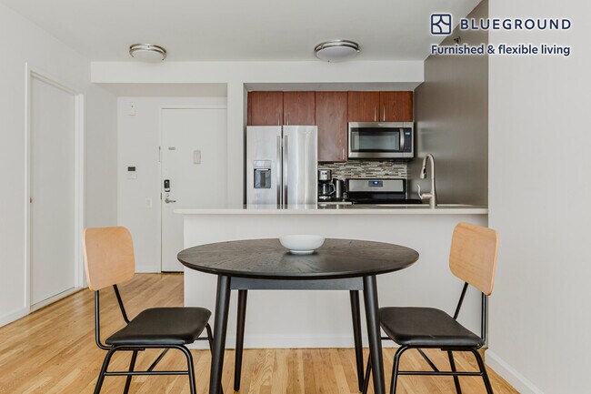 Foto del edificio - 120 W 21st St