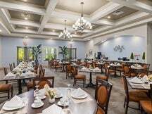 Comedor - Diamond Oaks Village - 55+ Senior Living