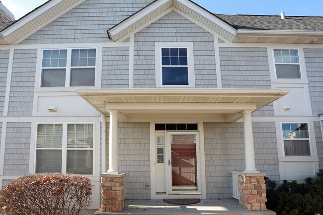 Building Photo - 21911 W Tori Ln