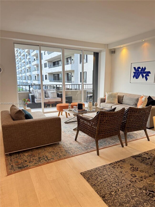 Building Photo - 151 Crandon Blvd