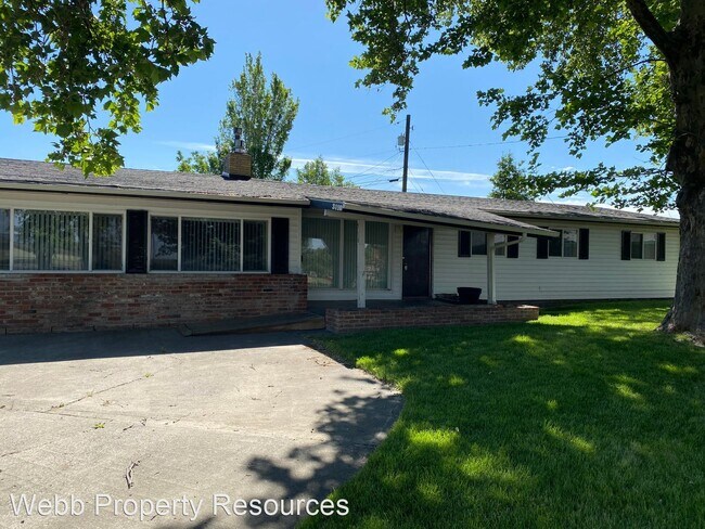 Building Photo - 4 br, 2 bath House - 3110 SW Nye Ave.