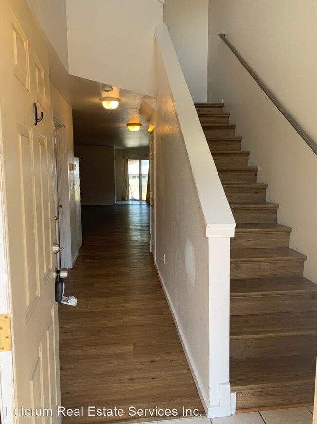 Building Photo - 4 br, 2.5 bath House - 2907 S 9th St