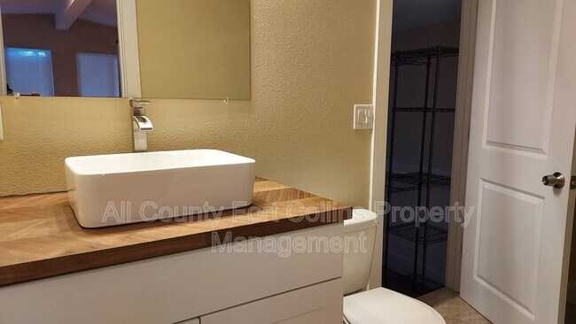 Foto del edificio - 910 N 4th St