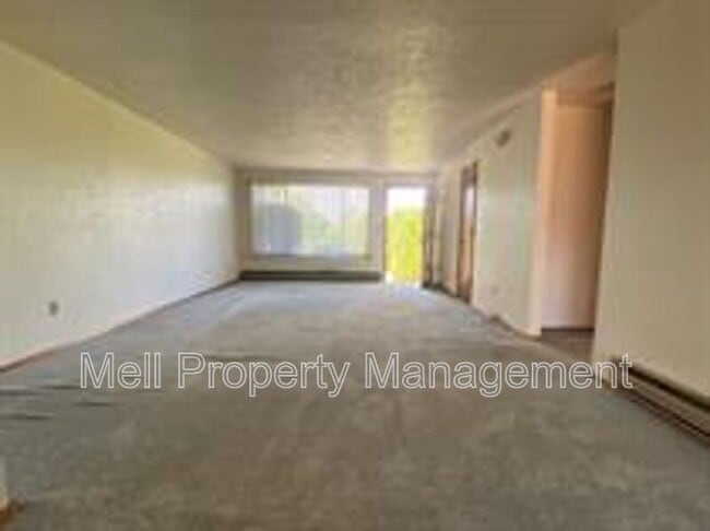 Building Photo - 1107 Thomas Ave