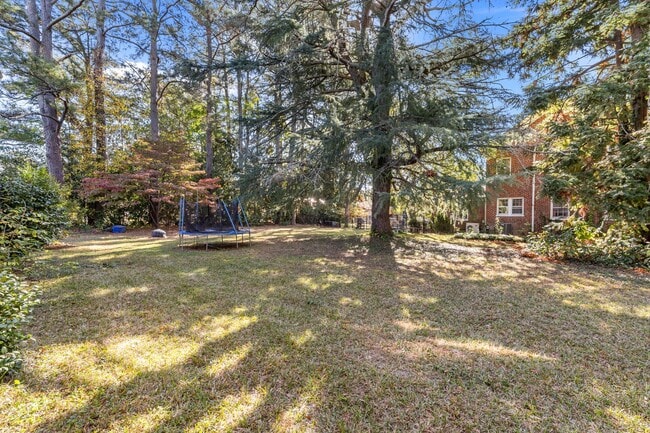 Building Photo - 308 Causey Ave