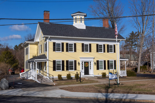 Building Photo - 9 S Main St