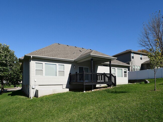 Building Photo - Stunning West Omaha Home | Over 3,000 Sq Ft, Finished Basement & 3-Car Garage!