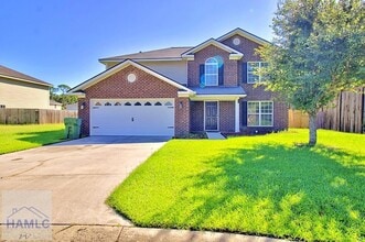 Building Photo - 305 Largo Ct