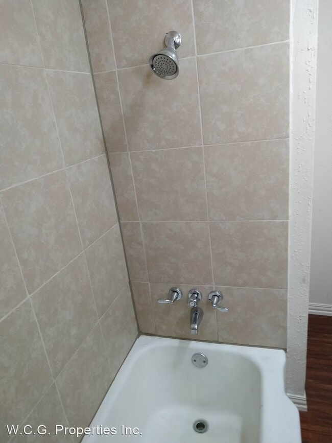 Building Photo - 2 br, 1 bath House - 6122 Canal Blvd