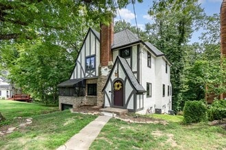Building Photo - 1138 Salisbury Dr