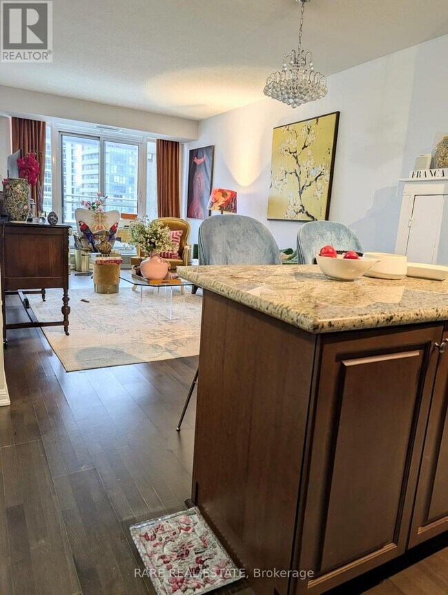 Photo du bâtiment - 628 Fleet St