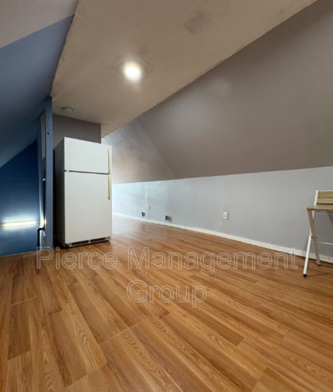 Foto del edificio - 140 Rumford St