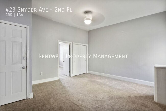 Foto del edificio - 423 E Snyder Ave