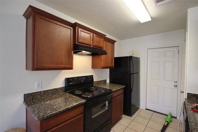 Building Photo - 28994 San Bernard River Loop