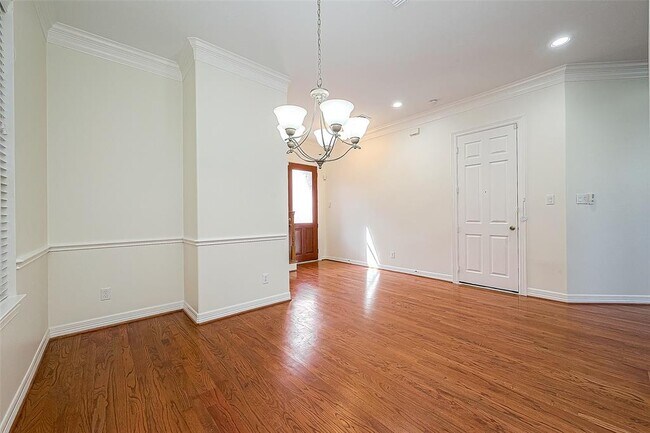 Foto del edificio - 3007 E Park at Fairdale