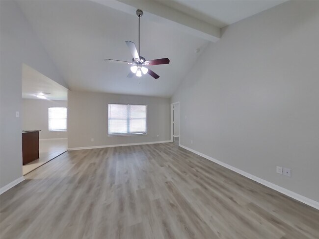Foto del edificio - 1003 Marigold Rd