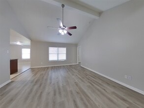 Building Photo - 1003 Marigold Rd