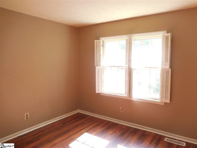 Foto del edificio - 31 Summercreek Dr