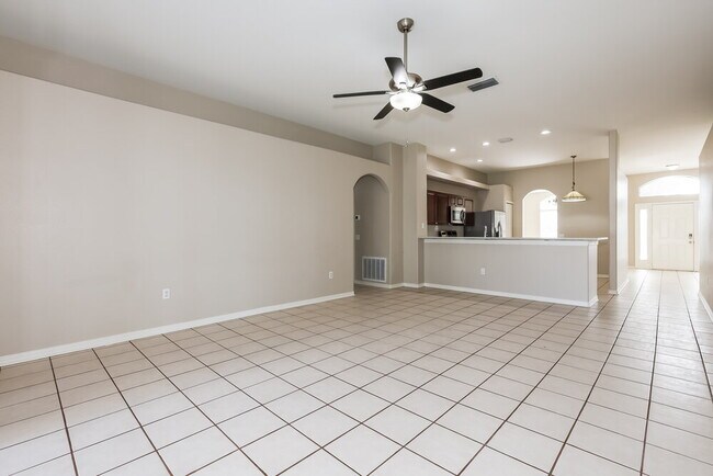 Foto del edificio - 3727 Cold Creek Dr
