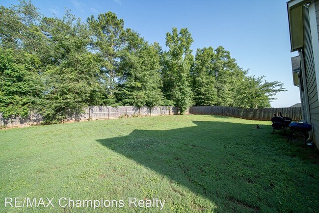 Foto del edificio - 4 br, 3.5 bath House - 18 Summer Shade Ct.