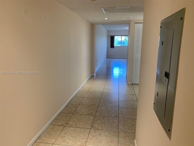 Foto del edificio - 12551 SW 16th Ct