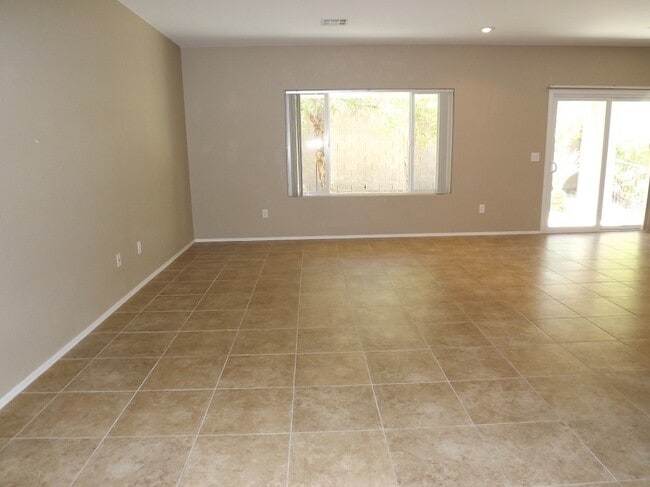 Building Photo - **WONDERFUL SINGLE STORY HOME IN 55+ "SUN CITY ANTHEM SOLERA!!"