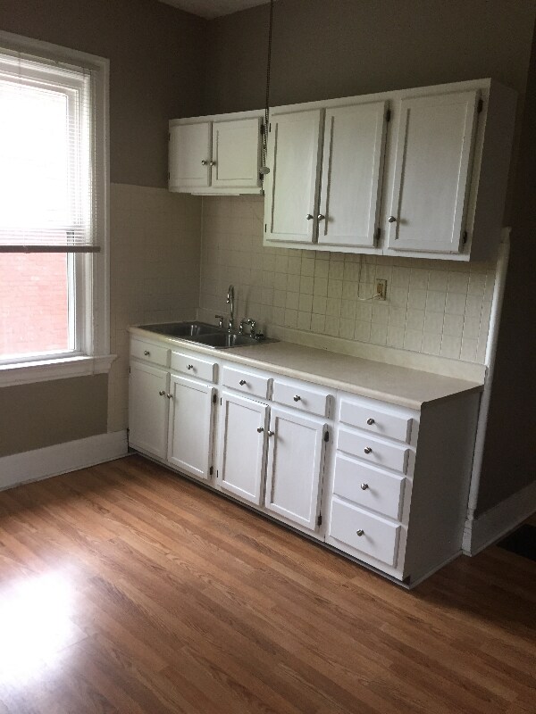 Foto del edificio - 4138 Jerome Ave