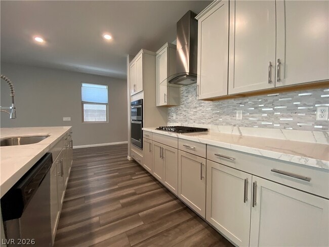 Building Photo - 355 Wind Poppy St