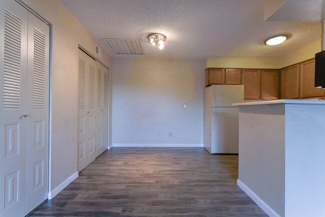 Building Photo - 333 Wright Street, Unit 303