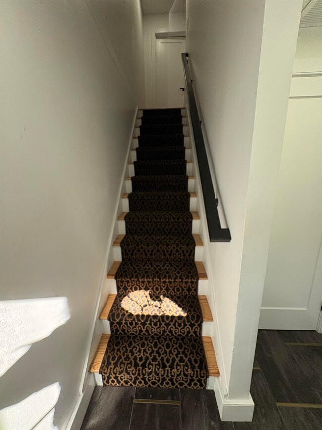 Foto del edificio - 17 Zabriskie St