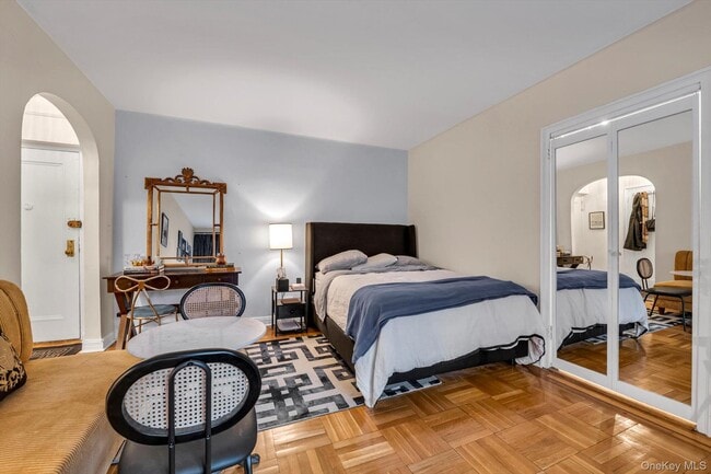 Building Photo - 83-80 118th St