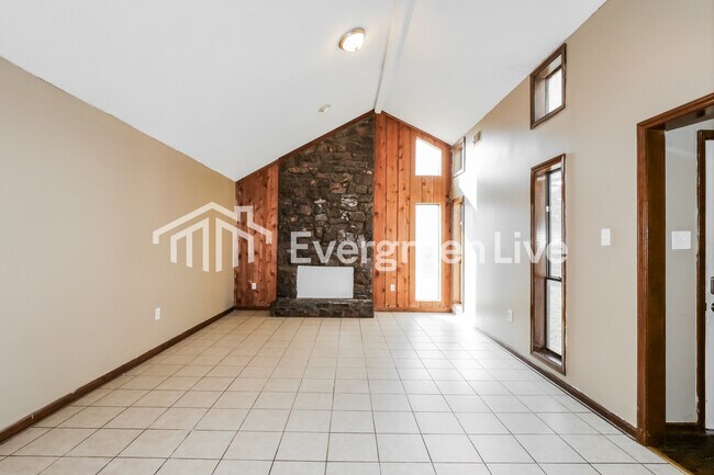 Building Photo - 8216 Shallow Glen Trail