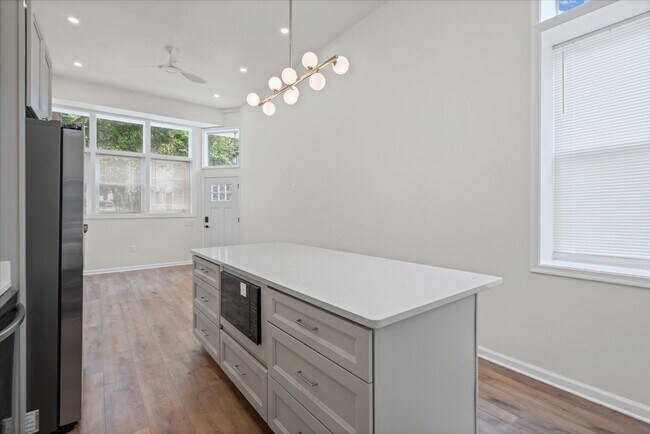 Foto del edificio - 1723 E Lombard St